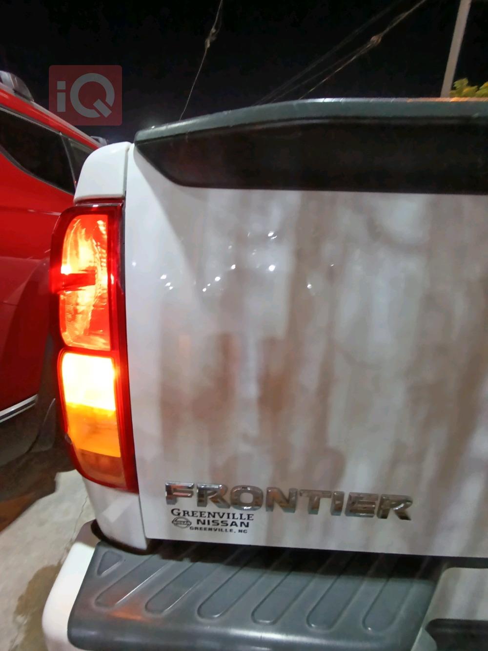 نیسان فرۆنتیر